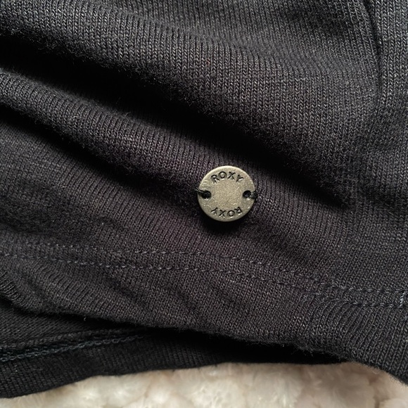 Roxy Small Black Blouse - Picture 5 of 7